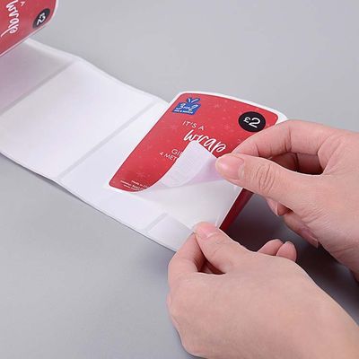 스티커 브랜드를 패키징하는 Diy 크리스마스 선물 PMS는 만화 브랜드를 속입니다