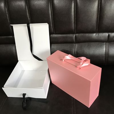 리본과 생일 자기를 띤 접힌 CMYK PMS 접을 수 있는 선물 상자